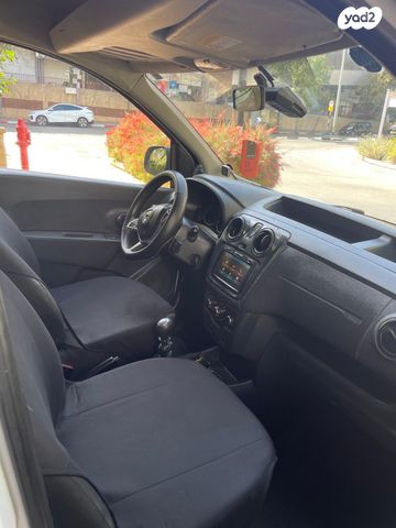 דאצ'יה דוקר