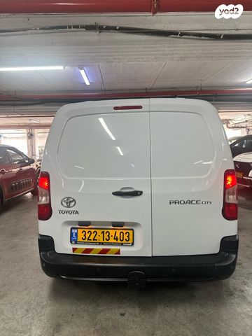 טויוטה פרואייס סיטי