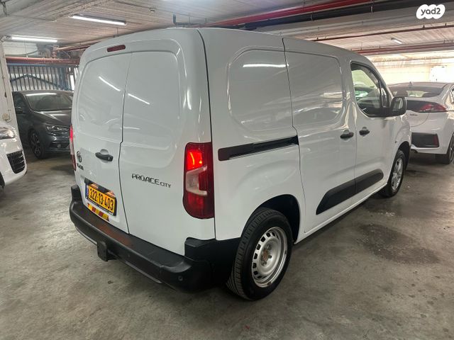 טויוטה פרואייס סיטי