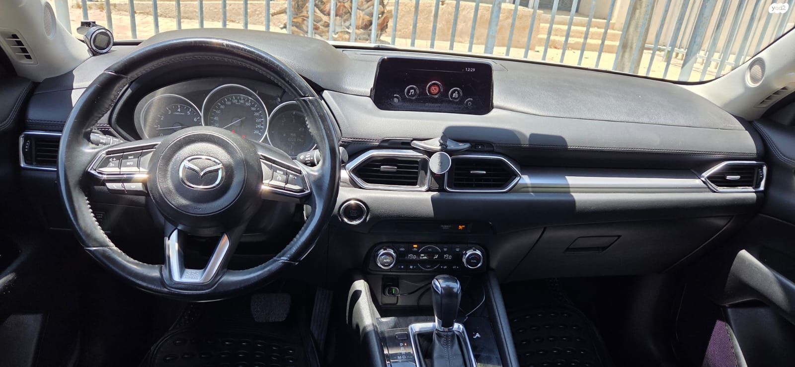 מודעת רכב מאזדה CX-5