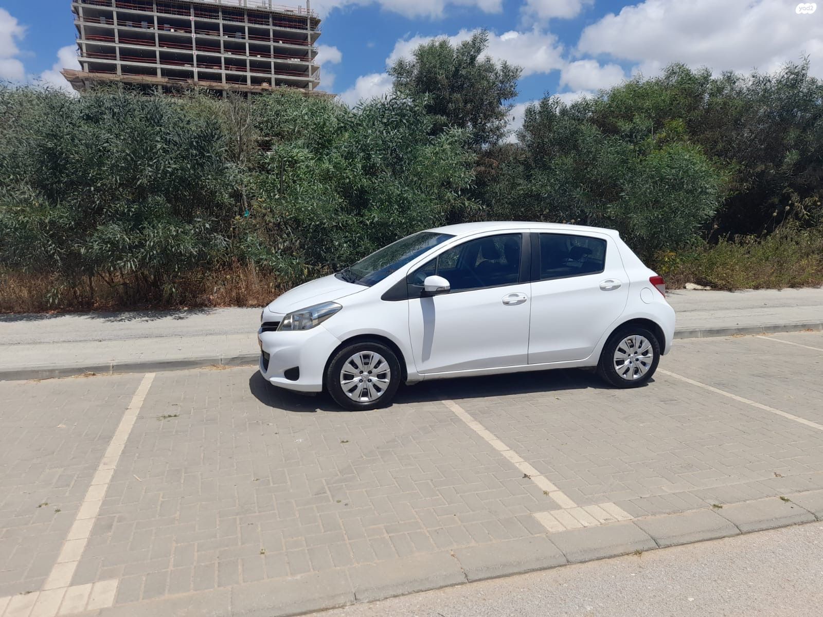 מודעת רכב טויוטה יאריס