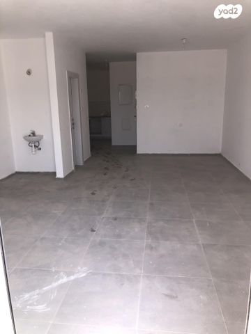 הרב אבא שאול 35