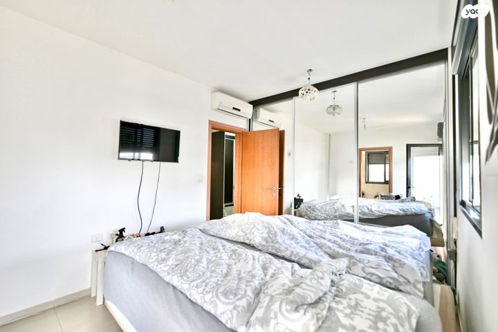 גג/ פנטהאוז, חושן, וילה דורי, שכונת הדגל, נס ציונה