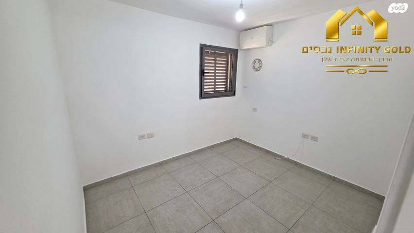 דירה, שוהם, אבני חן, חריש