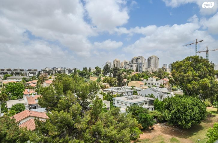 גג/ פנטהאוז, הזמיר, המרכז, קרית אונו