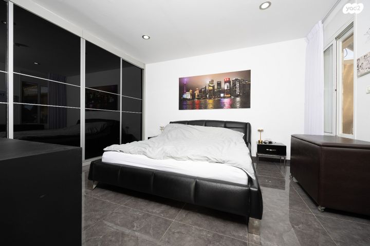 דופלקס, יאנוש קורצ'אק, קרית היובל, ירושלים