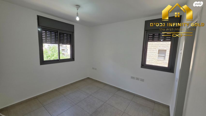 דירה, שוהם, אבני חן, חריש