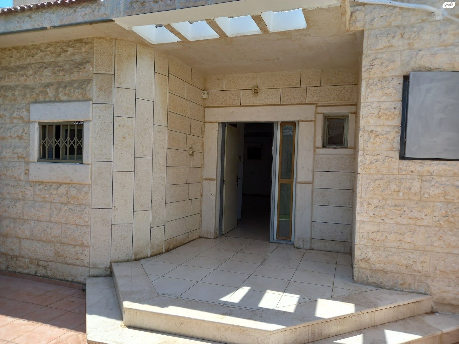 אברהם אבן שושן 