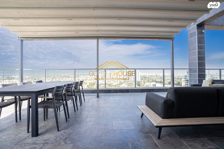 גג/ פנטהאוז, רמות מנחם, הוד השרון