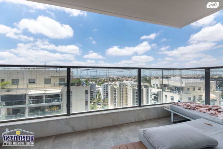 דירה, פסגות אפק, ראש העין