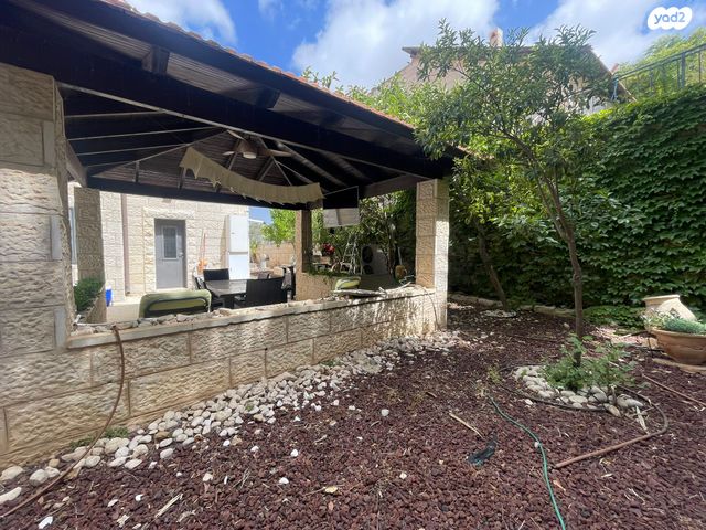 בית פרטי/ קוטג', האגוז, גבעון החדשה, גבעון החדשה