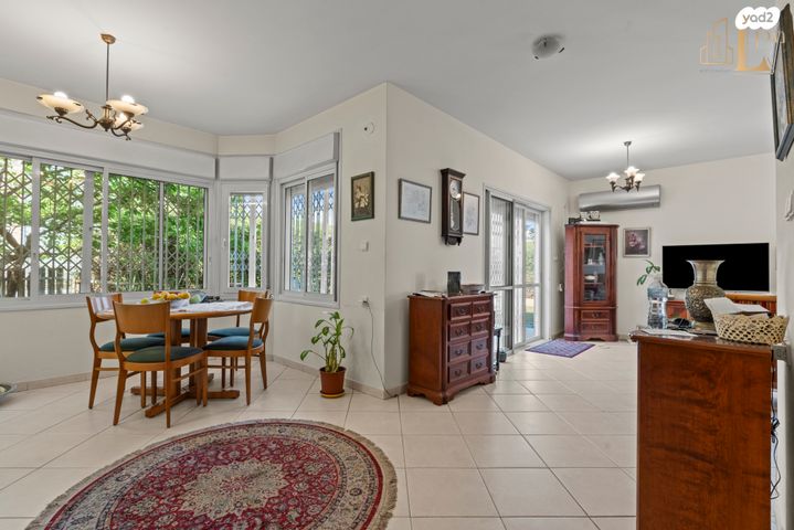 בית פרטי/ קוטג', אורן, נאות יצחק רבין, מזכרת בתיה