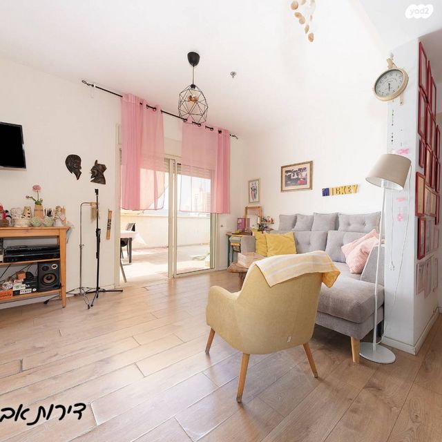 גג/ פנטהאוז, רמז, מערב ותיק, ראשון לציון