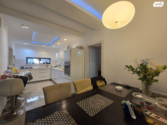 דירה, אחד העם 18, מרכז העיר, חדרה