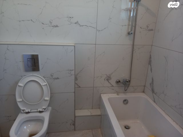 בית פרטי/ קוטג', אברהם אבן שושן, נאות לון, באר שבע