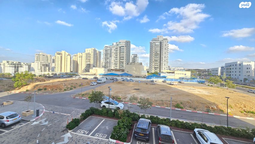 דירה, פסגות אפק, ראש העין