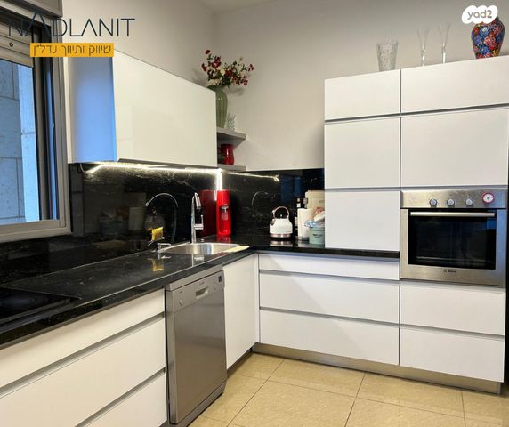 גג/ פנטהאוז, רבקה אמנו, מוריה, מודיעין מכבים רעות