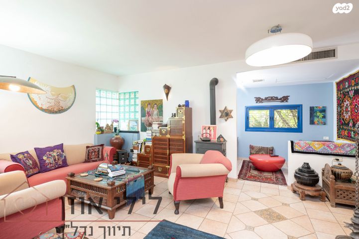 בית פרטי/ קוטג', איילת השחר, מרכז המושבה, אבן יהודה