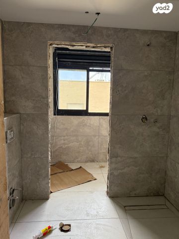 דירה, שושנת הכרמל, כרמל מערבי, חיפה