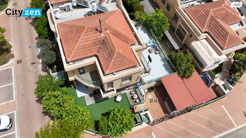 דו משפחתי, אבן יהודה