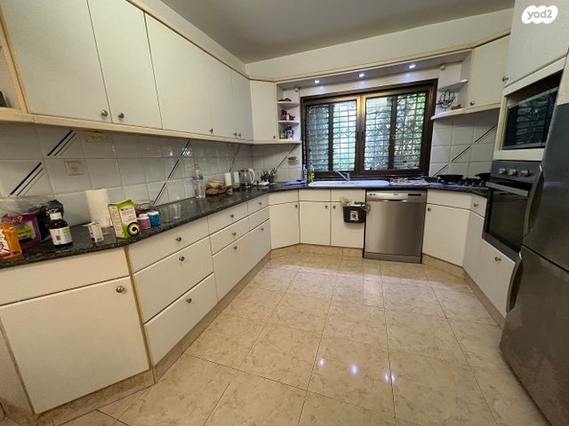 דירה, ניר עם, ביצרון ורמת ישראל, תל אביב יפו