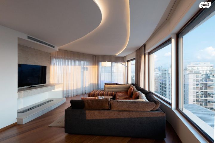 גג/ פנטהאוז, הגוש הגדול, רמת אביב החדשה, נופי ים, תל אביב יפו