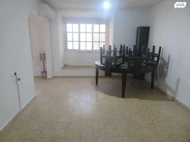 רחבת איבצן 3