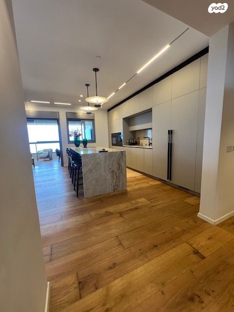 דירה, נוף הטיילת, נתניה