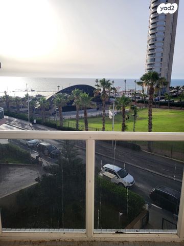 דירה, שדרות העצמאות 8, עצמאות יוספטל, בת ים