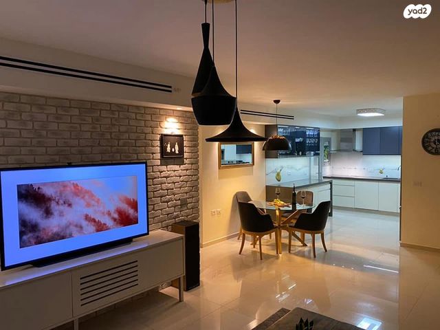 דירת גן, הקריה מע"ר, אשדוד