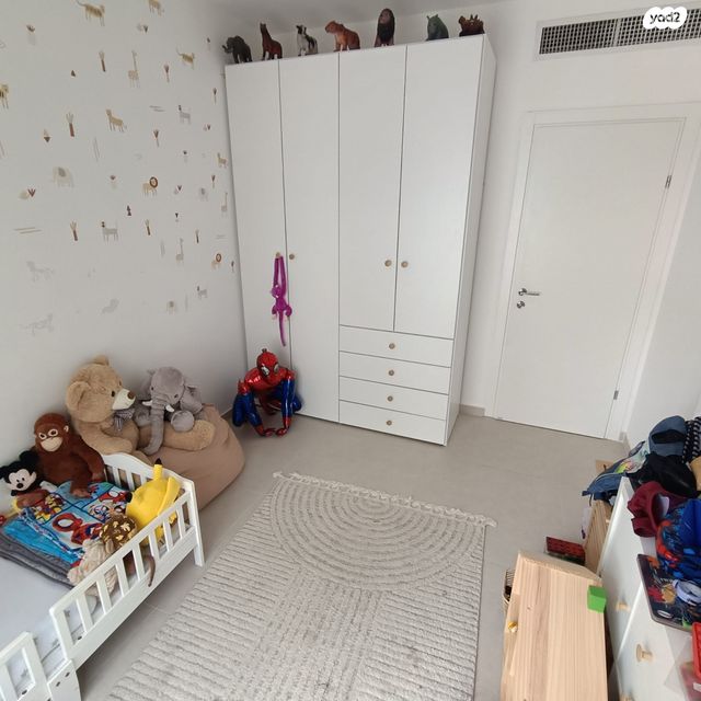 דירה, אשכולית, נווה פרדסים, פרדס חנה כרכור