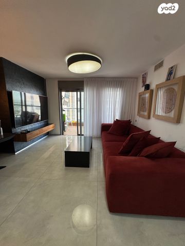 דירה, יצחק בן צבי, כפר גנים ב, פתח תקווה