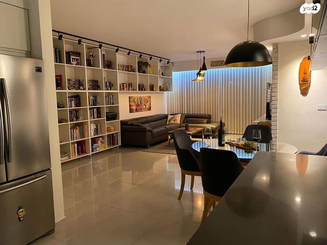 דירת גן, הקריה מע"ר, אשדוד