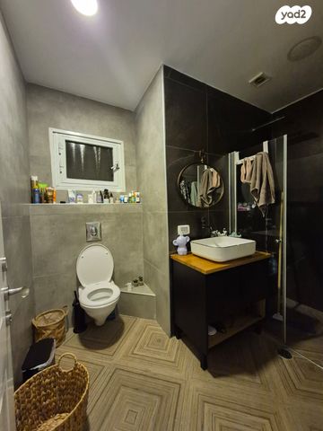 בית פרטי/ קוטג', מיתר / כרמית