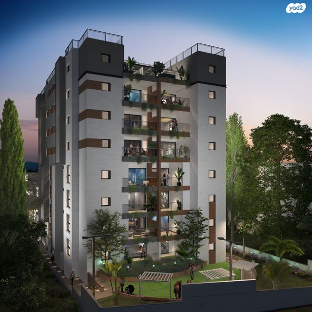 גג/ פנטהאוז