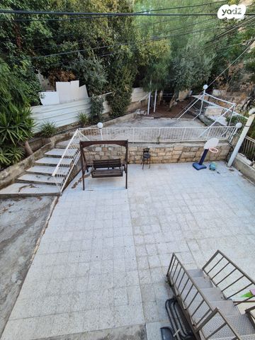 דירת גן, הל"ה 16, קטמון הישנה, ירושלים