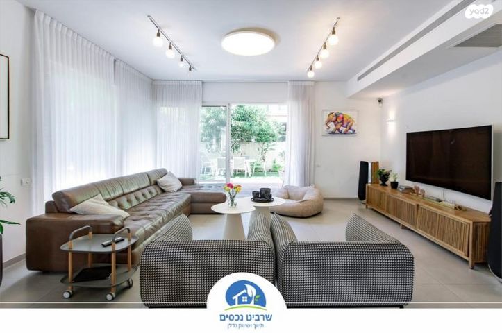 בית פרטי/ קוטג', שאר העיר, הוד השרון