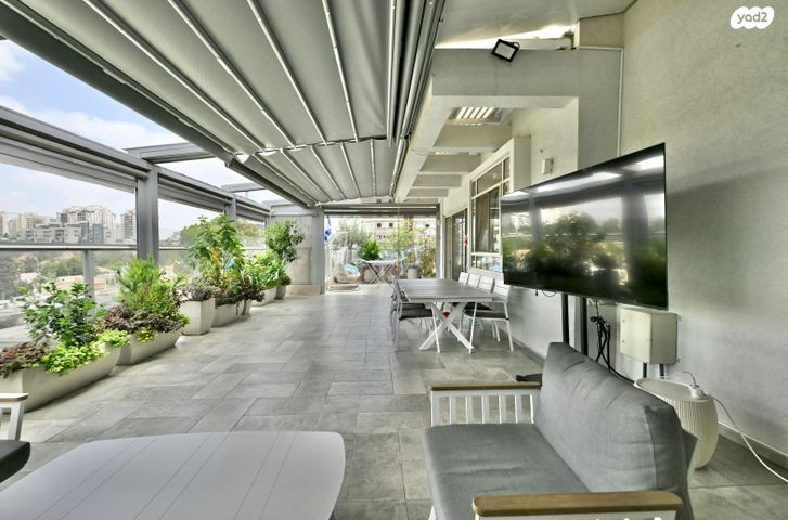 גג/ פנטהאוז, הזמיר, המרכז, קרית אונו