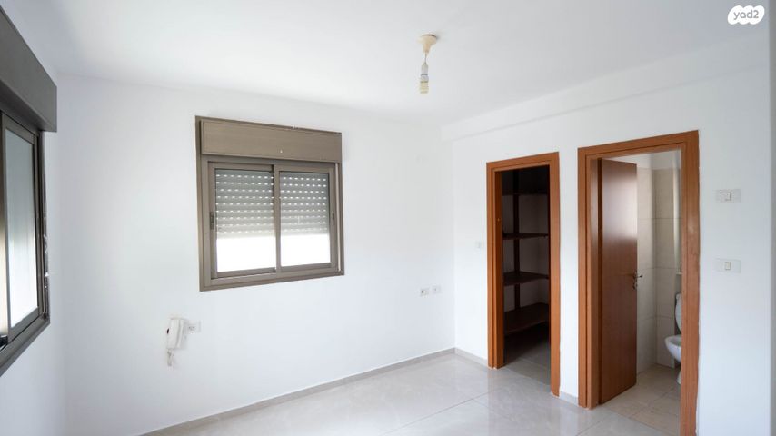 דירה, הדס 10, קרית אילון, חולון