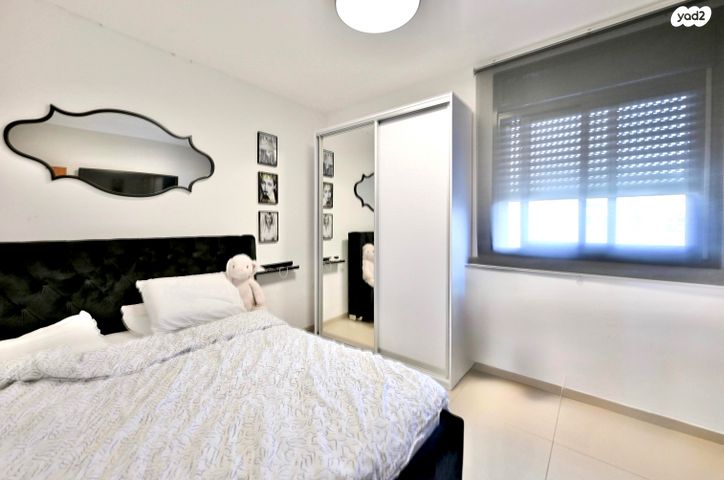 גג/ פנטהאוז, חושן, וילה דורי, שכונת הדגל, נס ציונה