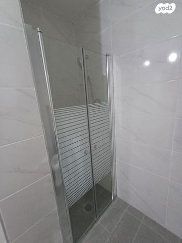 דירה, נתן אלבז, רובע ו', אשדוד