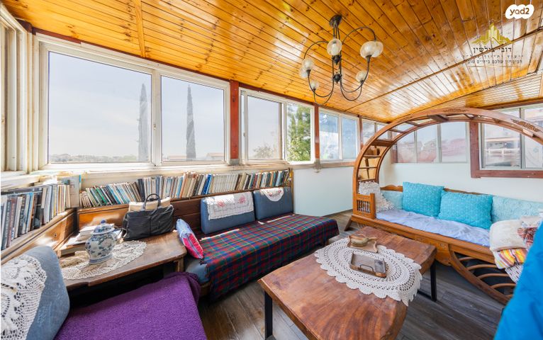 דופלקס, ראש העין