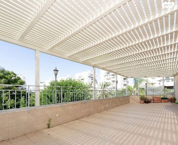 גג/ פנטהאוז, רא"ל מוטה גור, היובל, שרונה, רחובות