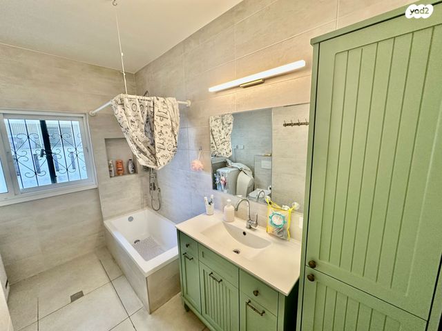 דירה, מרכז, הרצליה