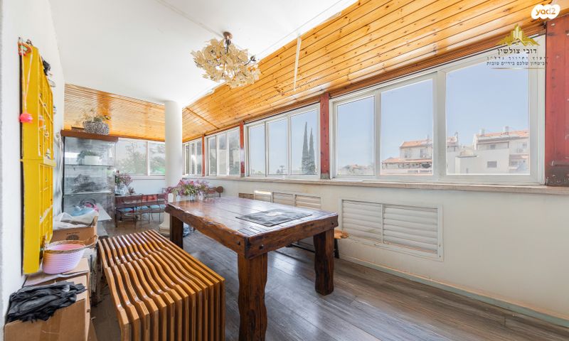 דופלקס, ראש העין