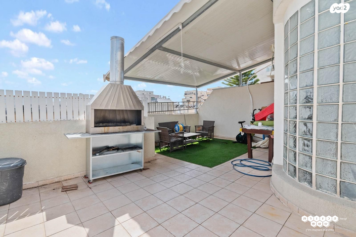 גג/ פנטהאוז, השומר, ראשון לציון