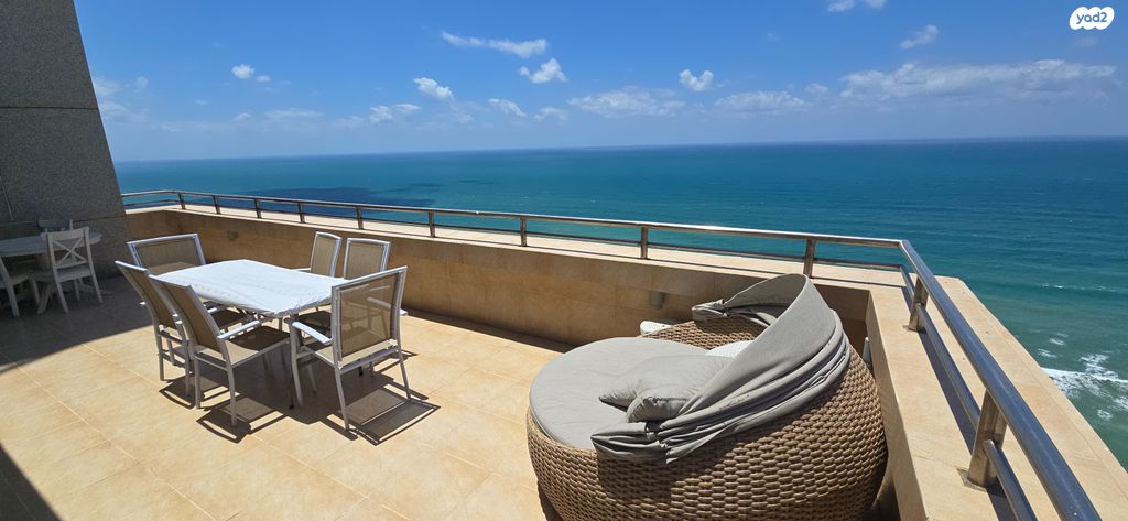 גג/ פנטהאוז, שדרות עובד בן עמי 2, נוף הטיילת, נתניה