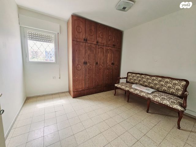 דירה, שיכון ותיקים, חולון