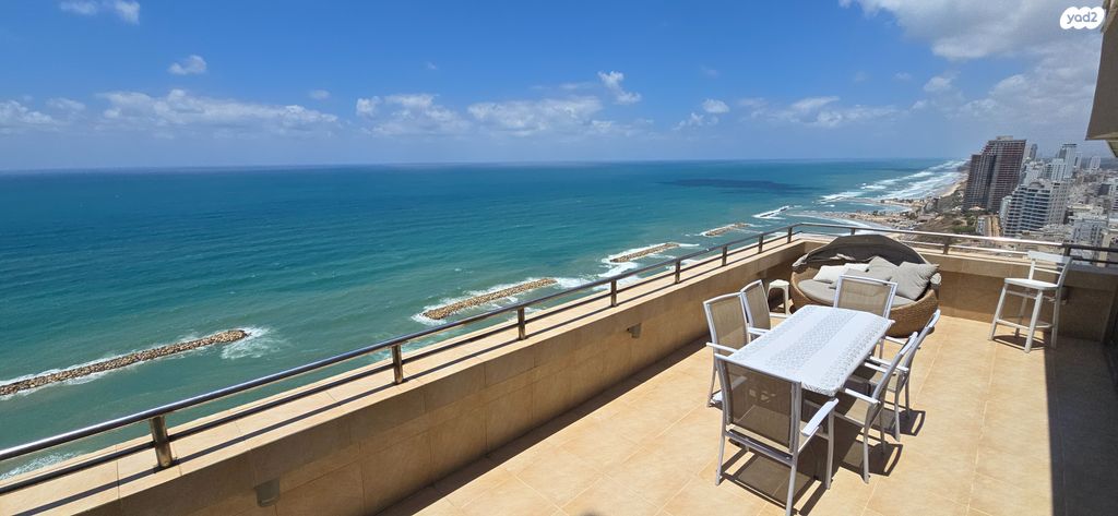 גג/ פנטהאוז, שדרות עובד בן עמי 2, נוף הטיילת, נתניה