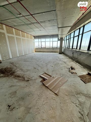 משרדים, יהודי פקיעין, בית"ר, יד שמואל, חדרה